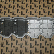 Крышка клапанная C4939895 6ISBE*